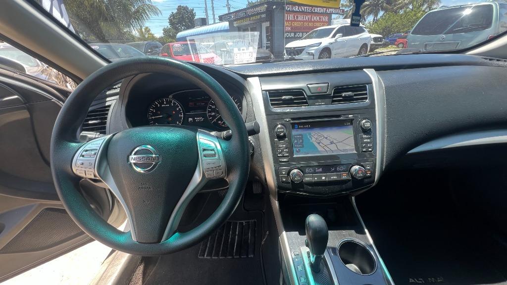 2015 Nissan Altima - $9,499