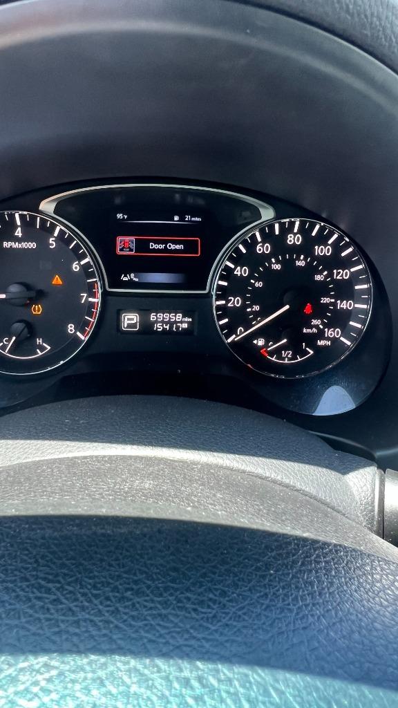 2015 Nissan Altima - $9,499