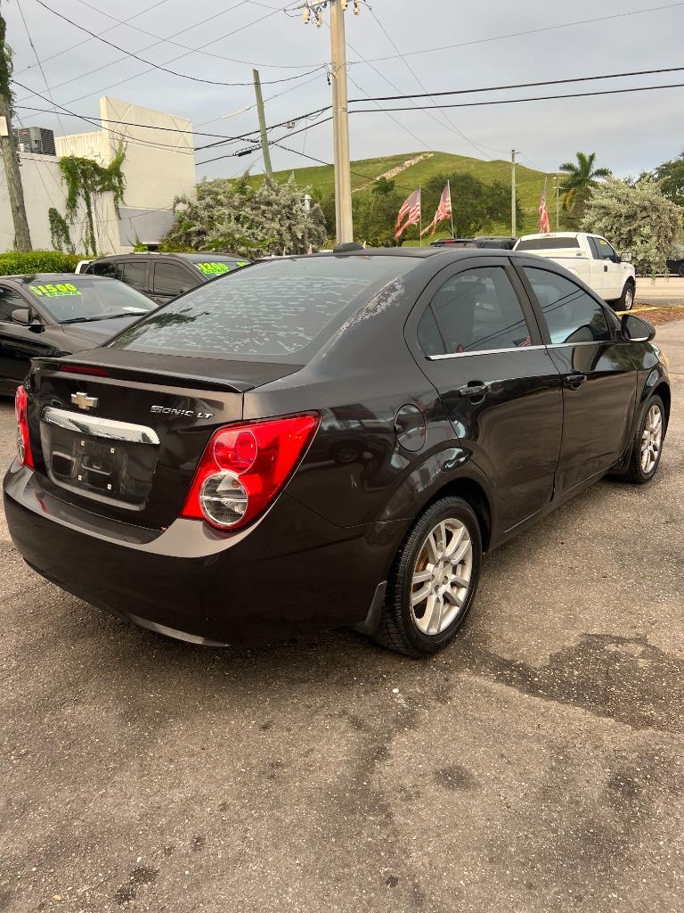 2015 Chevrolet Sonic - $5,999
