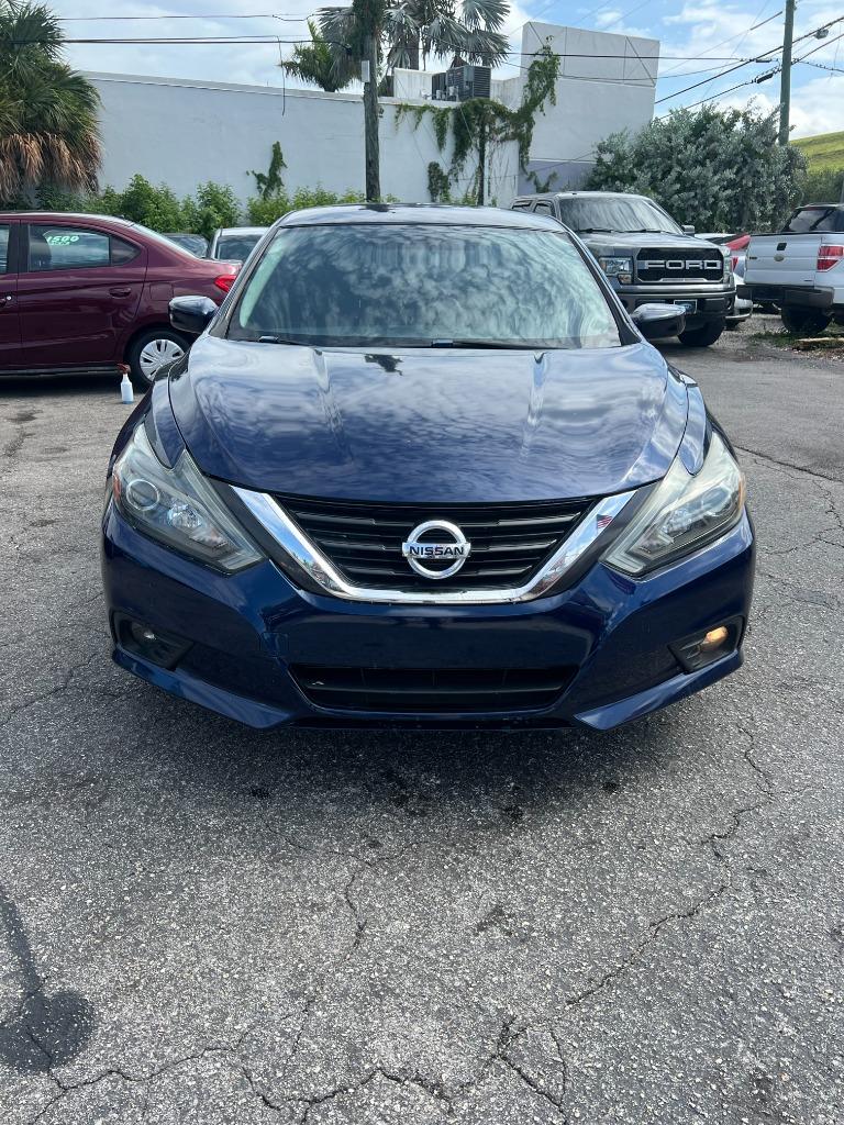 2016 Nissan Altima - $6,999