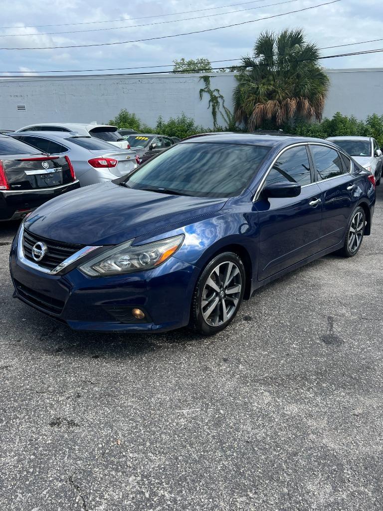 2016 Nissan Altima - $6,999