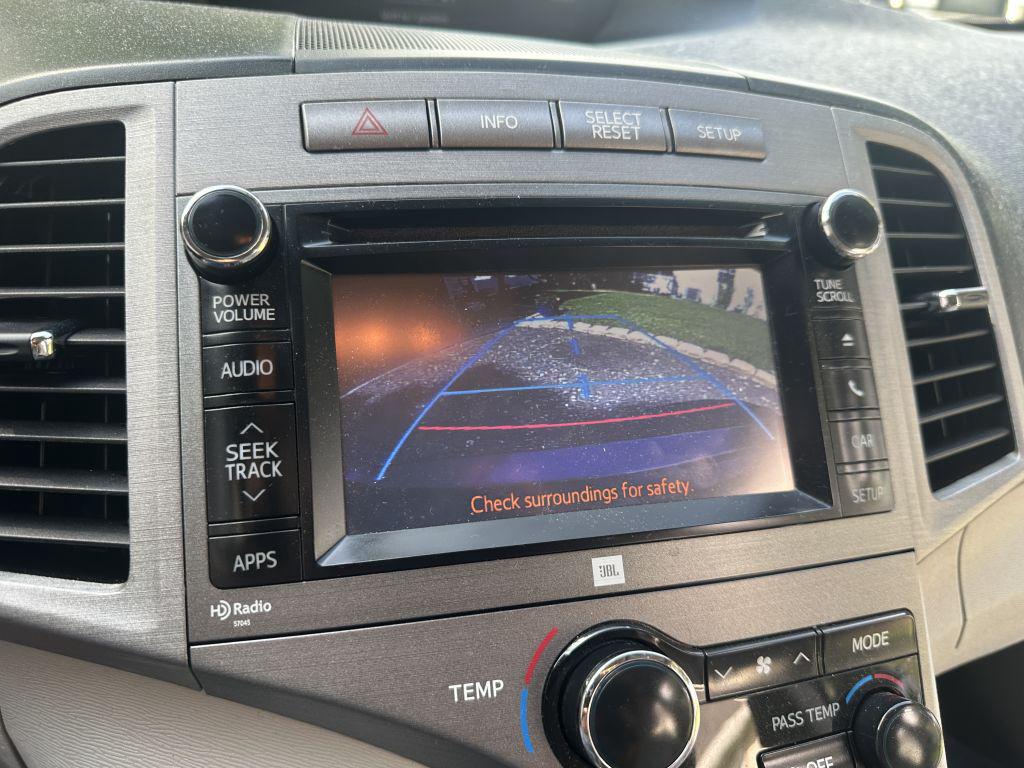 2013 Toyota Venza - $9,500