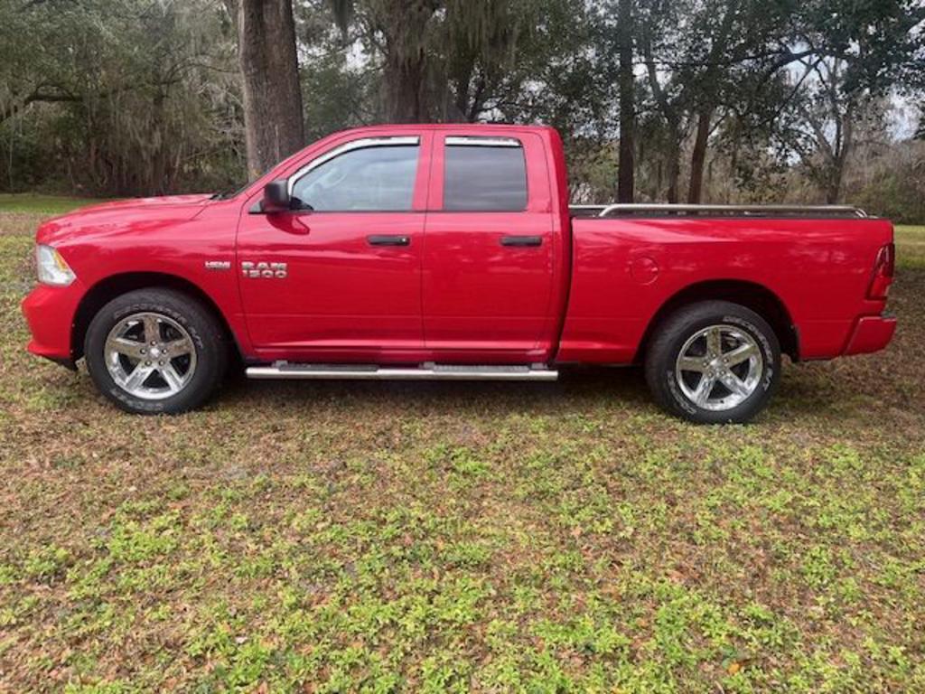 2014 Ram 1500 - $14,000