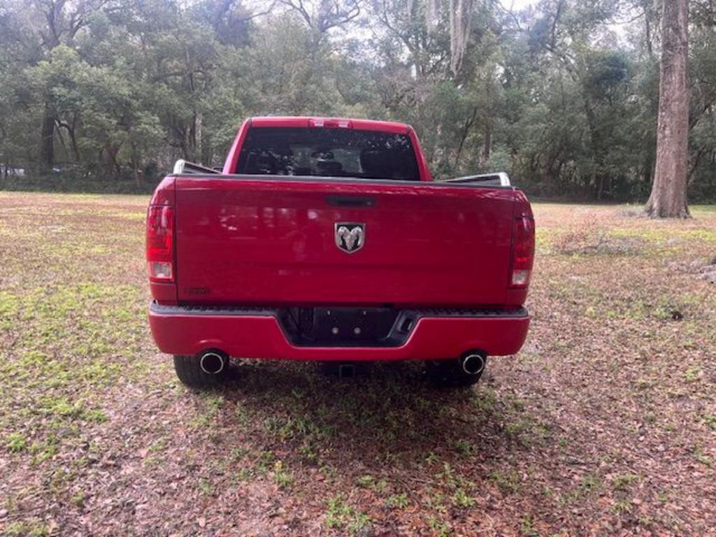 2014 Ram 1500 - $14,000