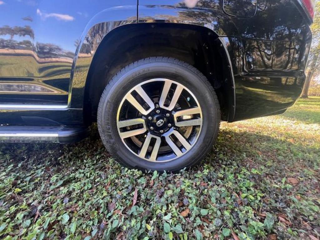2015 Toyota 4Runner - $17,300