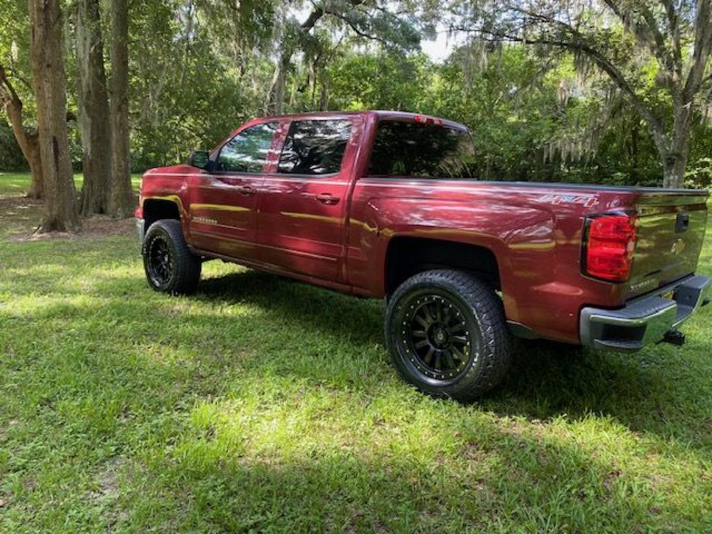 2015 Chevrolet Silverado - $21,800