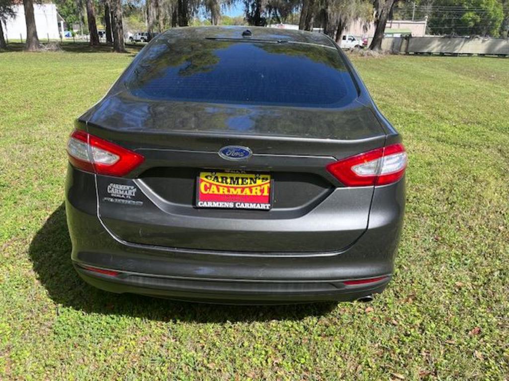2016 Ford Fusion - $10,600