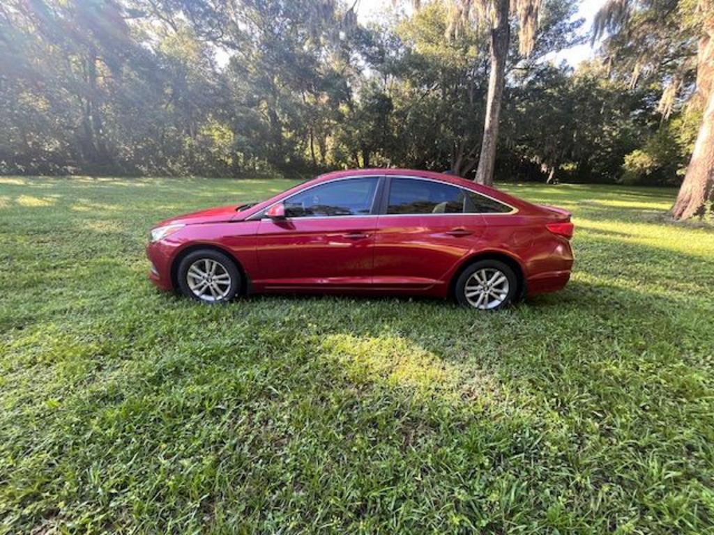 2015 Hyundai Sonata - $8,000