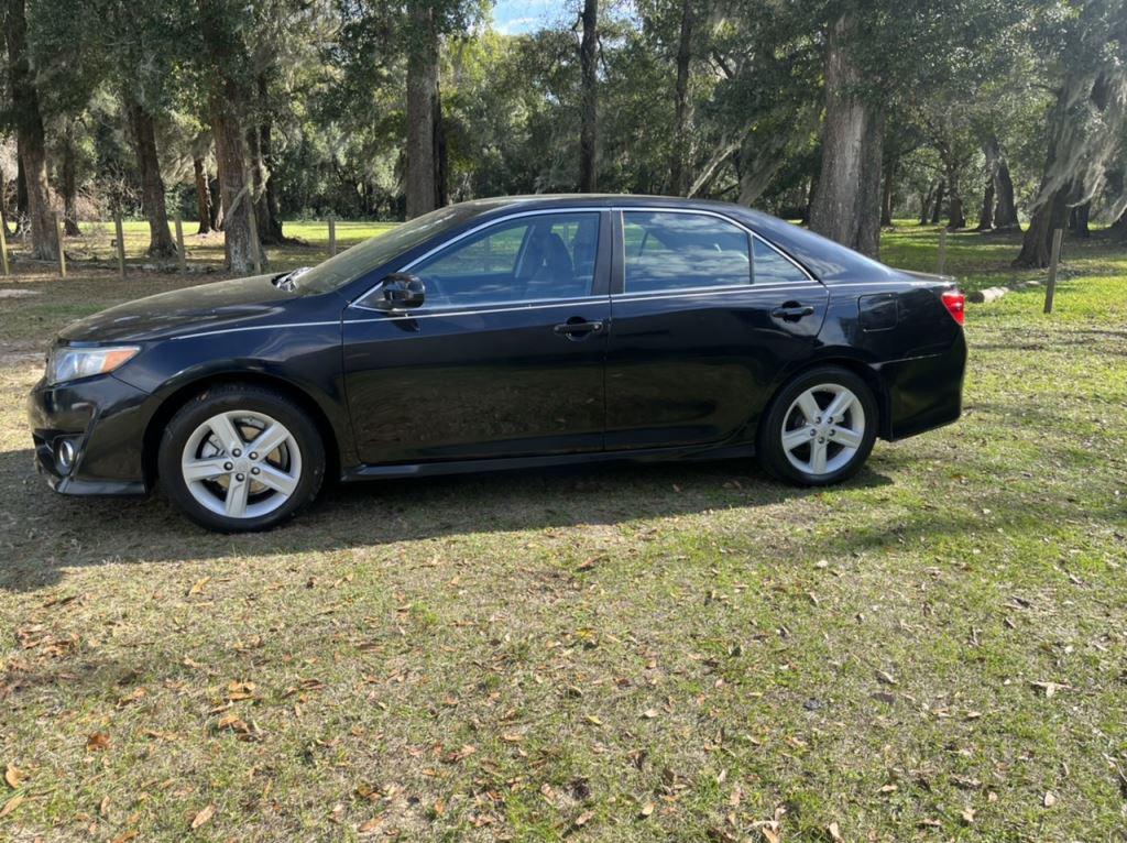 2014 Toyota Camry - $9,100