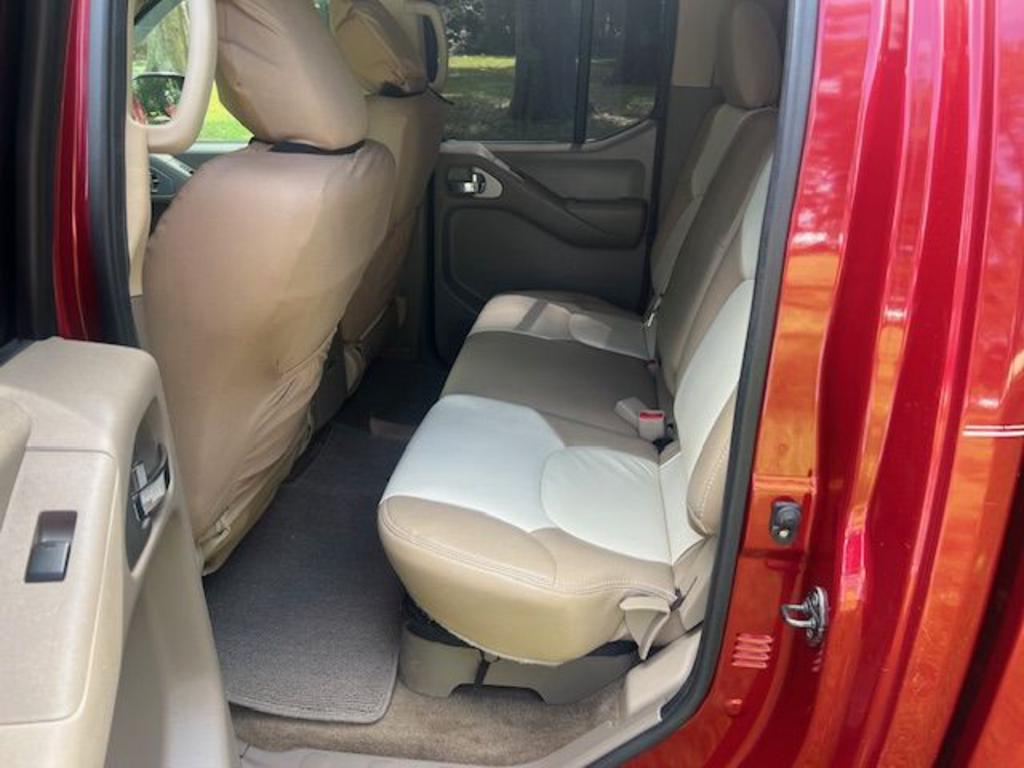 2011 Nissan Frontier - $9,000