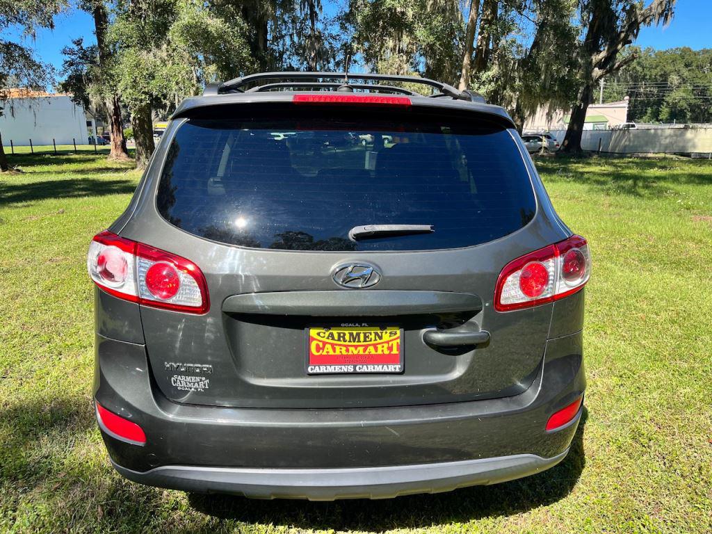 2011 Hyundai Santa Fe - $9,500
