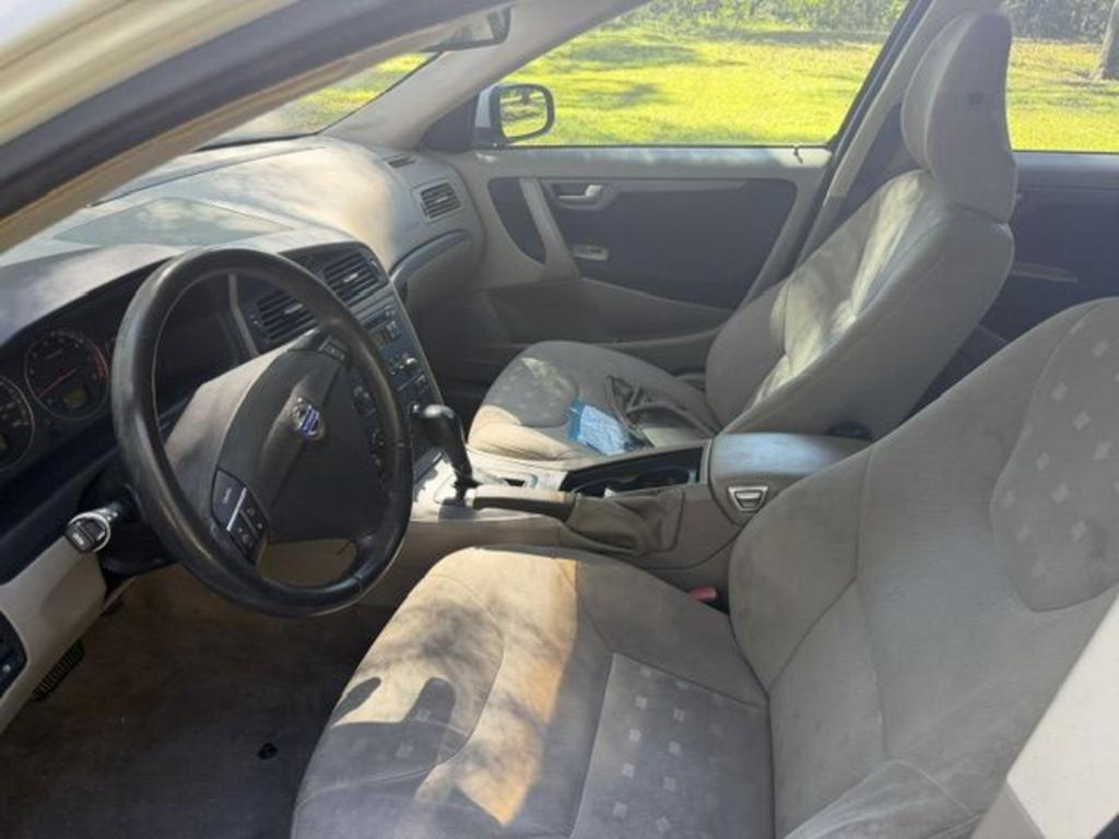 2008 Volvo S60 - $2,500