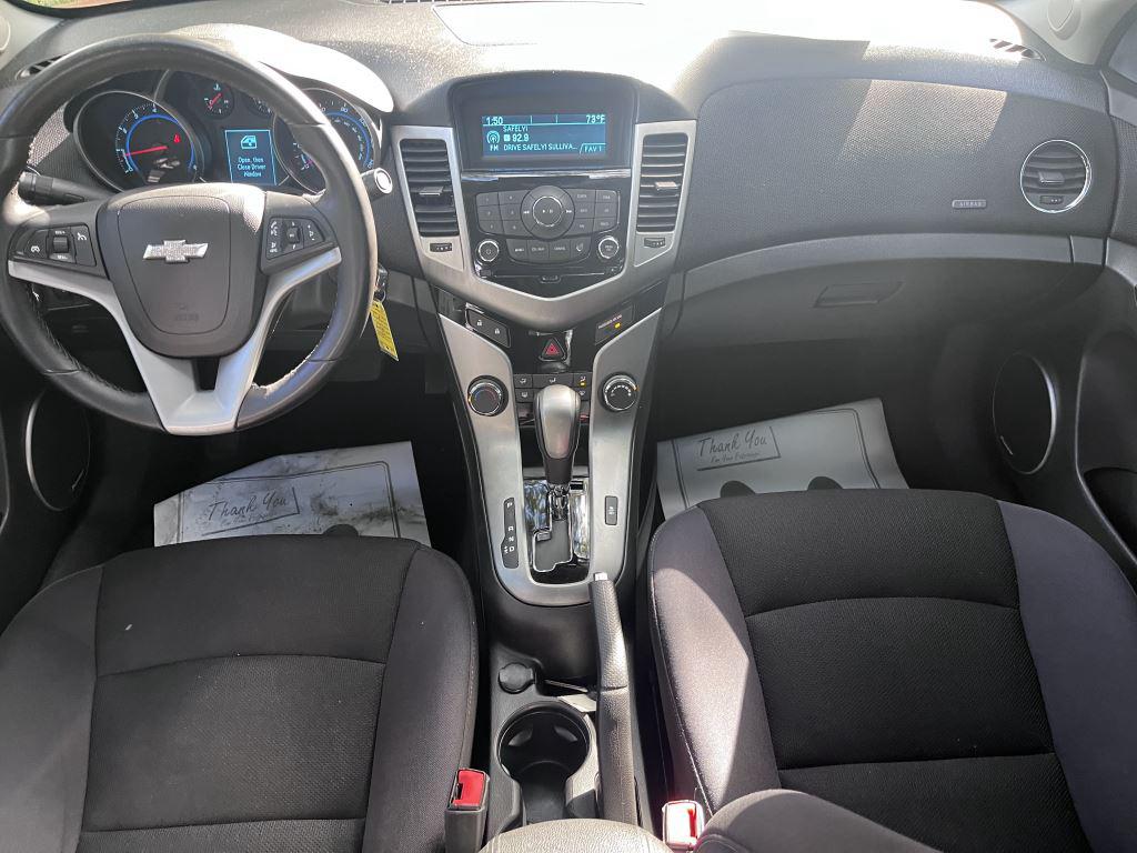 2014 Chevrolet Cruze - $9,015
