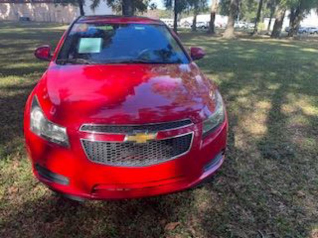 2014 Chevrolet Cruze - $9,015