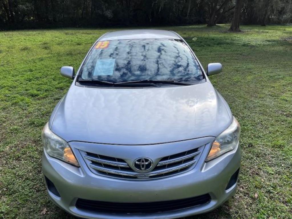 2013 Toyota Corolla L photo