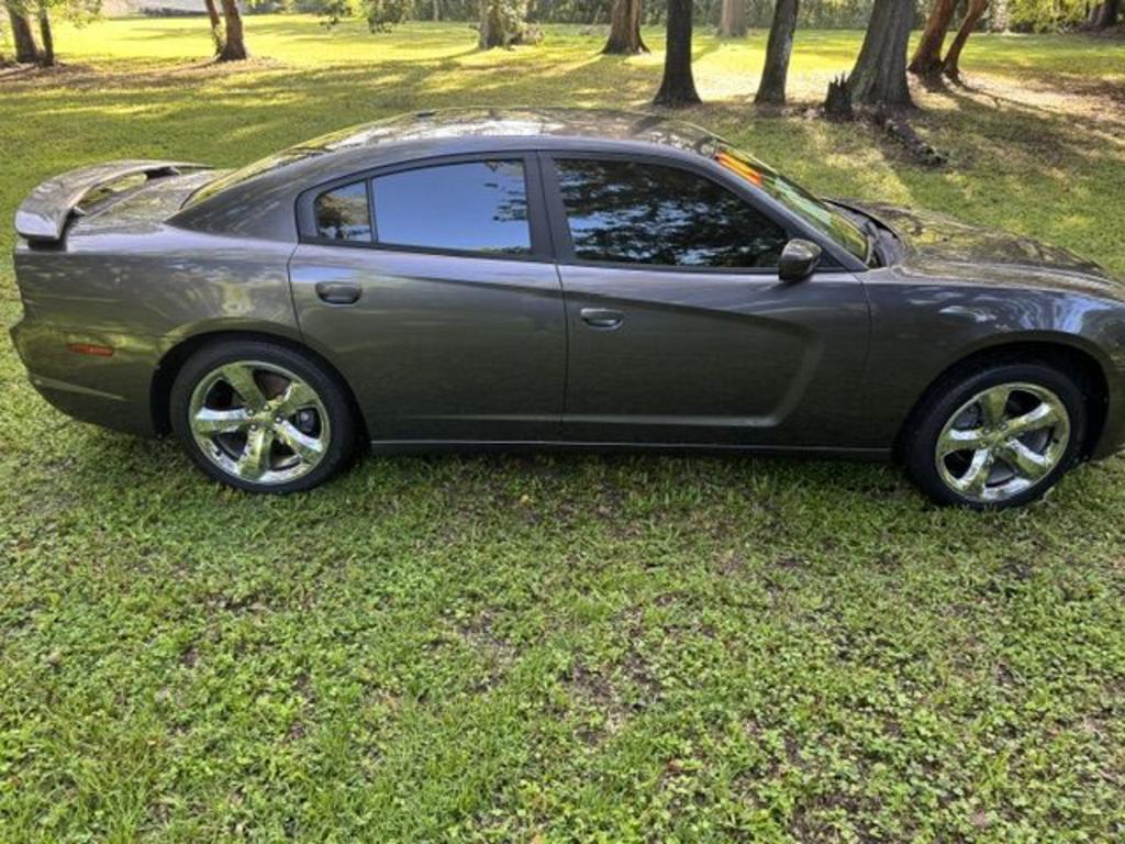 2014 Dodge Charger - $8,500