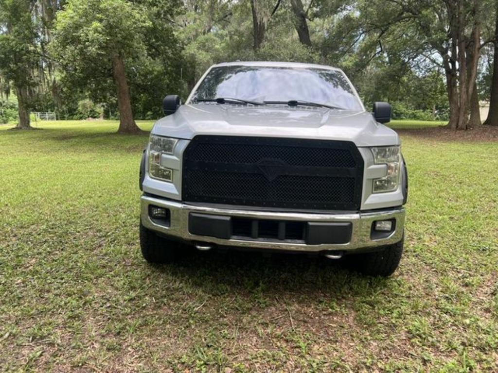 2015 Ford F-150 - $15,300