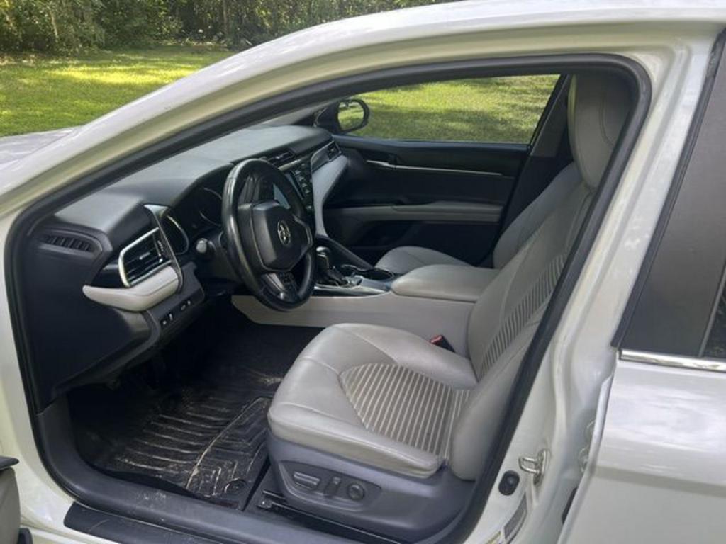 2018 Toyota Camry - $17,600
