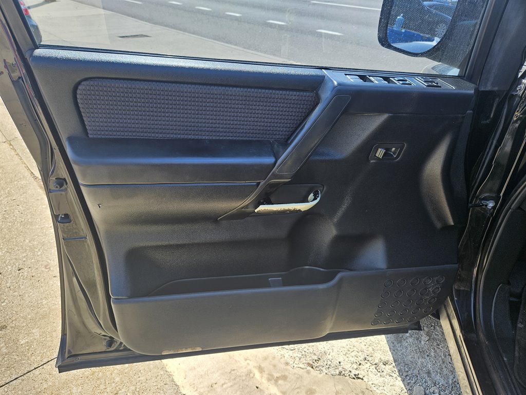 2012 Nissan Titan S photo