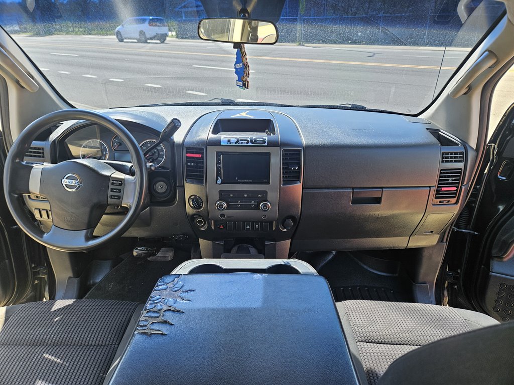 2012 Nissan Titan S photo