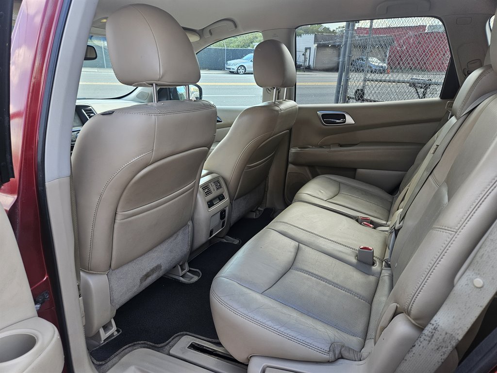 2014 Nissan Pathfinder