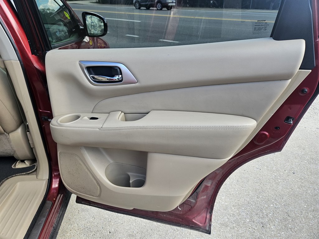 2014 Nissan Pathfinder