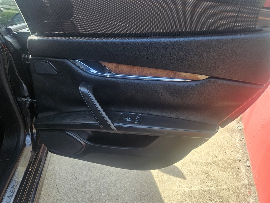 2014 Maserati Quattroporte - $13,000
