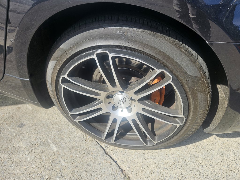 2014 Maserati Quattroporte - $13,000
