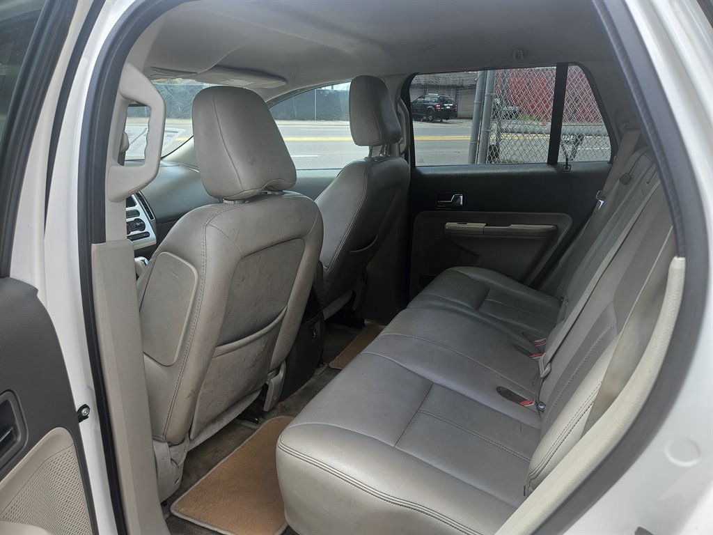 2008 Ford Edge - $7,950