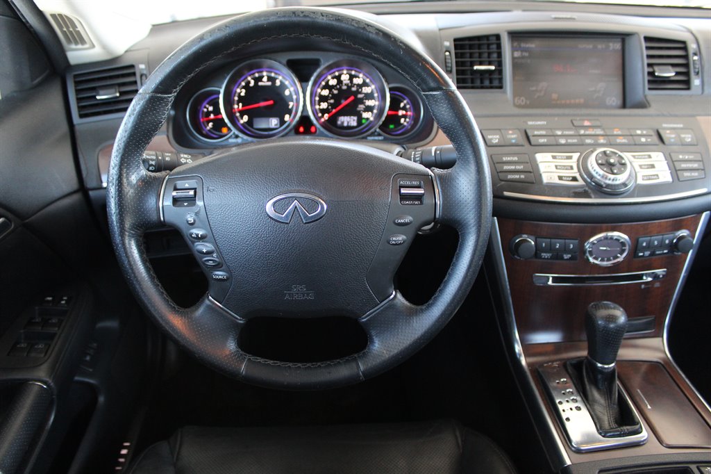 2008 Infiniti M35 photo