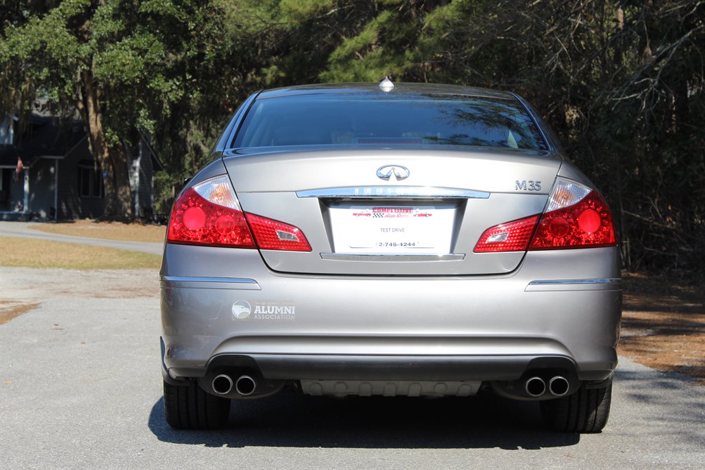 2008 Infiniti M35 photo