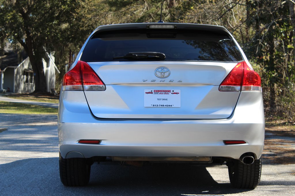 2010 Toyota Venza FWD 4cyl photo