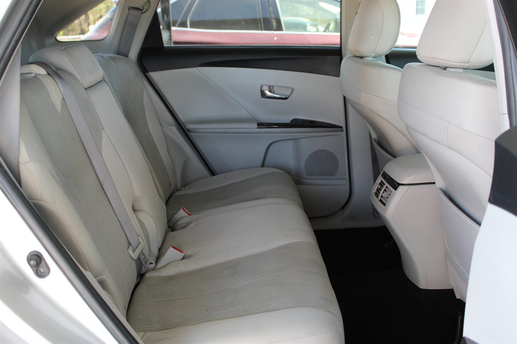 2010 Toyota Venza FWD 4cyl photo
