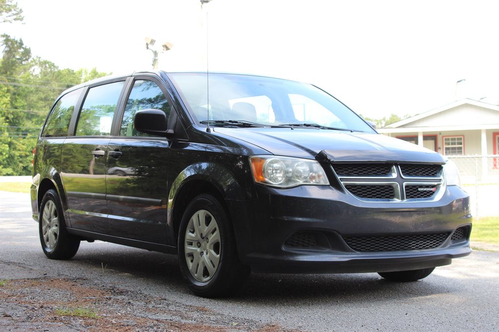 2014 Dodge Grand Caravan - $6,900