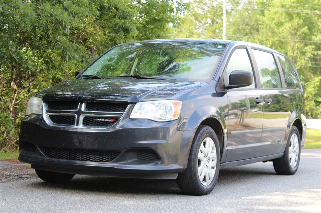 2014 Dodge Grand Caravan - $6,900