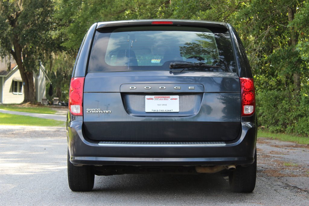 2014 Dodge Grand Caravan - $6,900