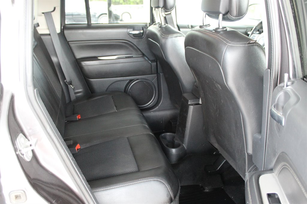 2015 Jeep Compass Latitude photo