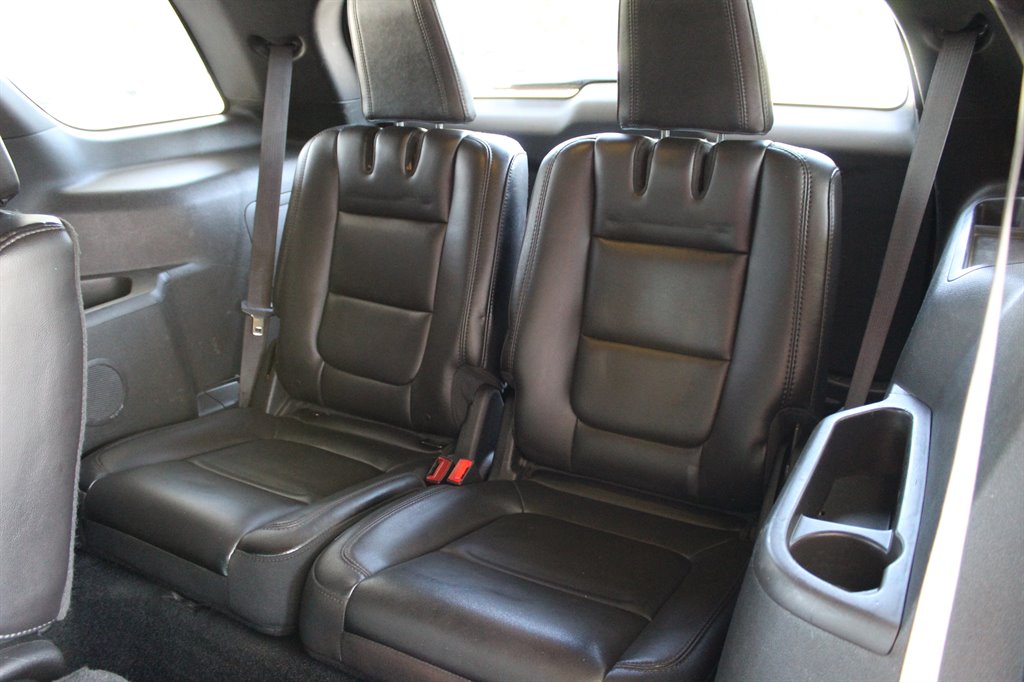 2013 Ford Explorer XLT photo