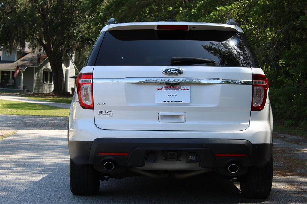 2013 Ford Explorer XLT photo