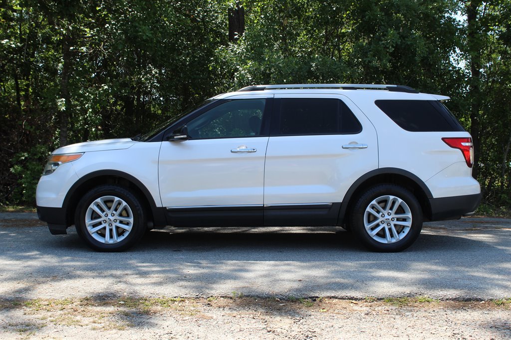 2013 Ford Explorer XLT photo