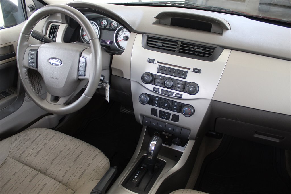 2010 Ford Focus - $4,995