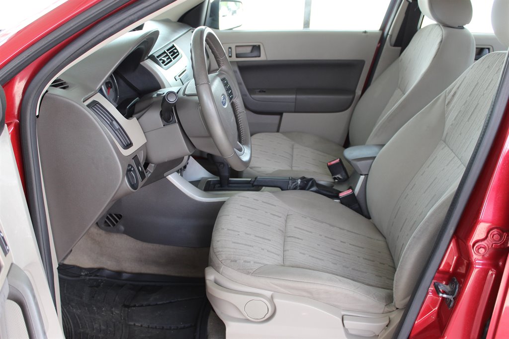 2010 Ford Focus - $4,995