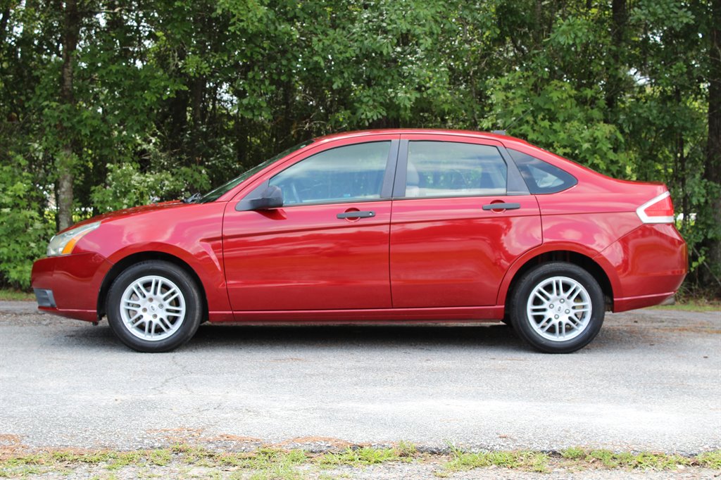 2010 Ford Focus - $4,995