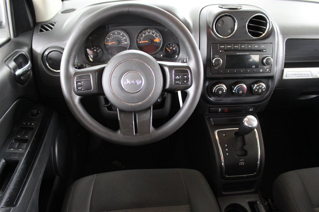 2015 Jeep Compass Sport photo