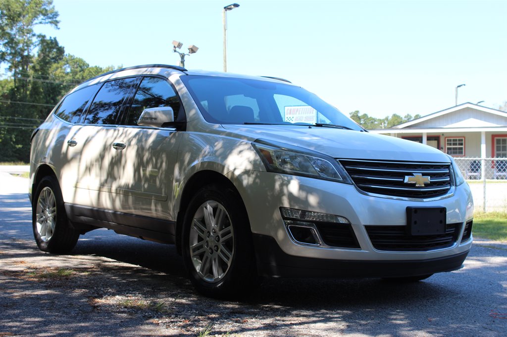 2015 Chevrolet Traverse - $7,450