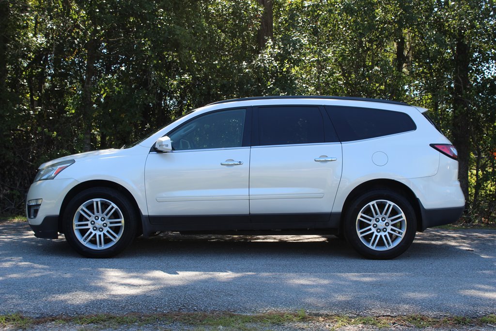 2015 Chevrolet Traverse - $7,450