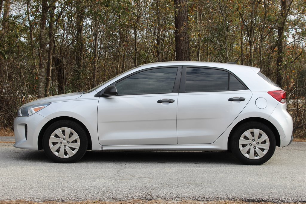 2018 Kia Rio - $7,400