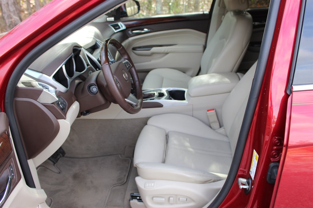 2012 Cadillac SRX - $7,800
