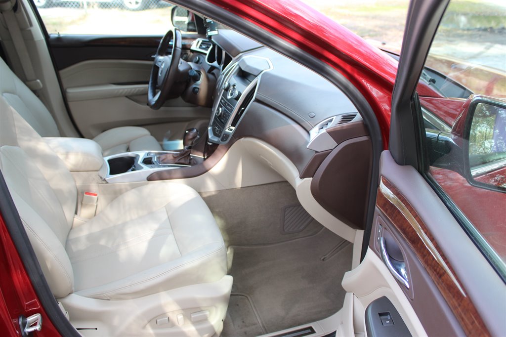 2012 Cadillac SRX - $7,800