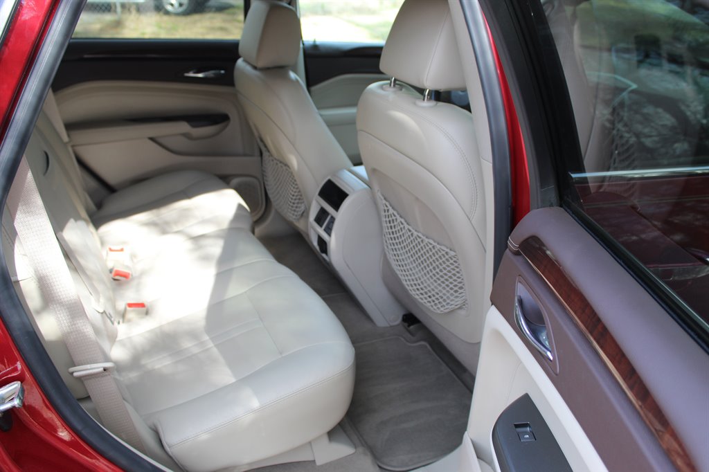 2012 Cadillac SRX - $7,800